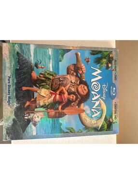Moana (Blu-ray+DVD+Digital HD)
